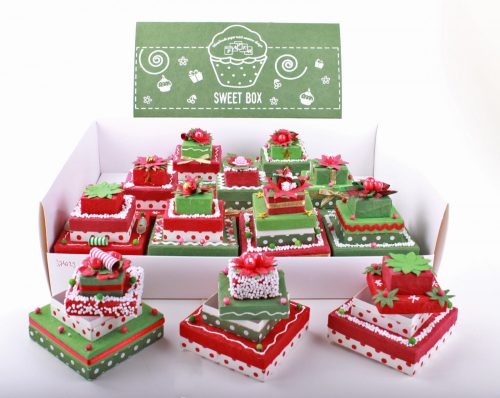 374026 PAPER GIFT BOX, SMALL CUBE CAKE SHAPED, RED-WHITE-GREEN