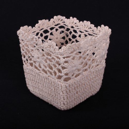 CROCHET LACE POT, SQUARE SHAPED, BEIGE