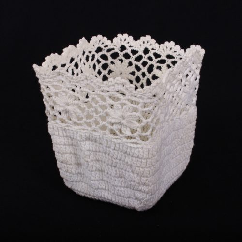 CROCHET LACE POT, SQUARE SHAPED, WHITE