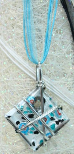 683128 GLASS AND METAL NECKLACE SQUARE, TURQUOISE