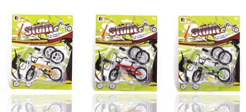 712068 BICYCLE SET WITH SPARE WHEELS