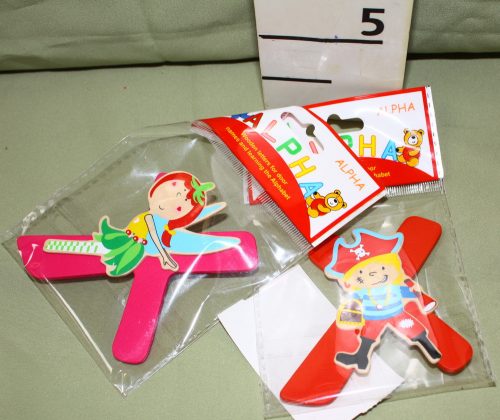725153 WOODEN PIRATE OR FAIRY ALPHABET LETTER X IN POLYBAG
