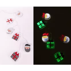 LED FÜZÉR MIKULÁS FEJEK ÉS AJÁNDÉK DOBOZOK, 6DARAB