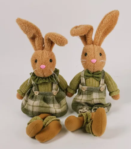 TEXTIL NYÚL, LÓGÓ LÁBÚ, FIÚ VAGY LÁNY, ZÖLD RUHÁS