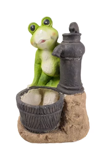KÜLTÉRI KASPÓ BÉKA, A KÚTNÁL
