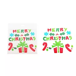   DEKOR ABLAKZSELÉ, MERRY CHRISTMAS FELIRAT AJÁNDÉKKAL, PIROS/ZÖLD