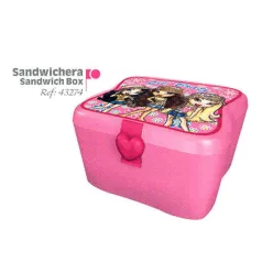 MŰA.LIL BRATZ SZENDVICSD.