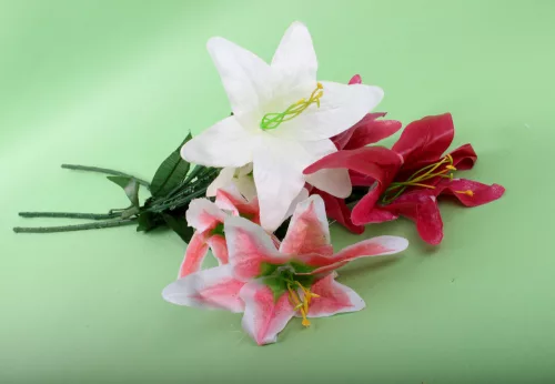 MŰVIRÁG SZÁLAS LILIOMÁG, 3 VIRÁG, 6 LEVÉL
